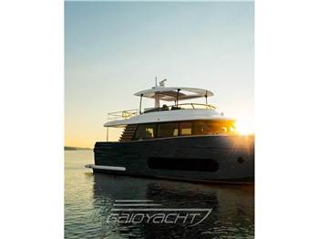 Azimut Magellano 66EVO