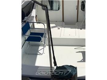 Bertram Yacht 28' SF