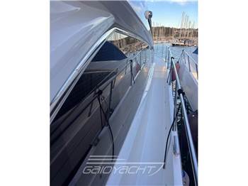 Sunseeker Manhattan 63