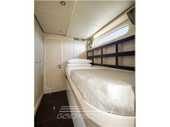 Azimut Magellano 66EVO