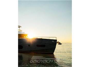 Azimut Magellano 66EVO