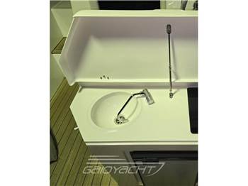 Giupex Marine 30 X WA Sport