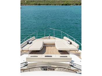 Ferretti Yachts Ferretti 670