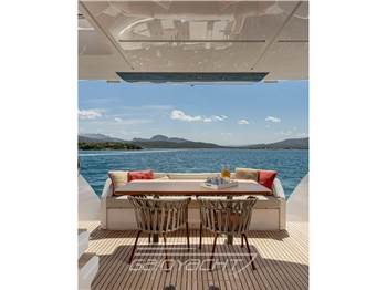Ferretti Yachts Ferretti 670