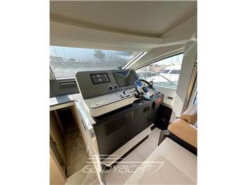 Azimut 68 flybridge MY 2022