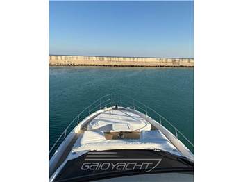 Azimut S7