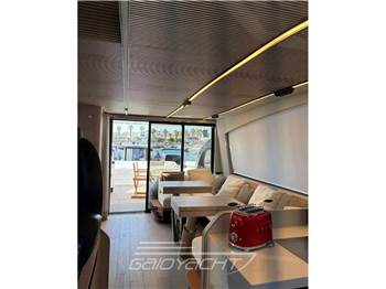 Azimut S7