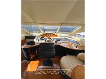 Azimut 62