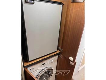 Sunseeker Manhattan 63