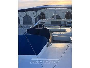 Sunseeker Manhattan 63