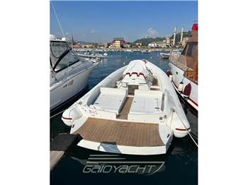 Panamera Yacht PY100