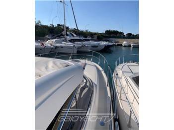 Azimut Atlantis 40