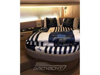 Azimut Atlantis 55