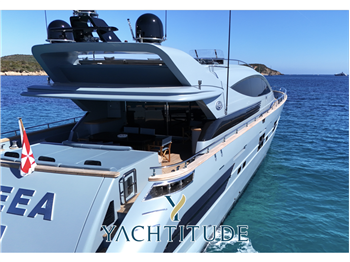 Cerri Cantieri Navali Cerri 102 Flying Sport