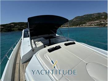 Pershing 80