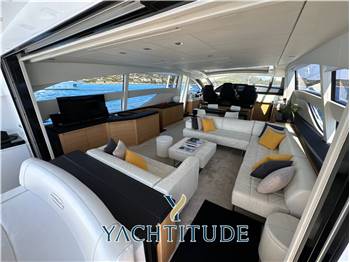 Pershing 80
