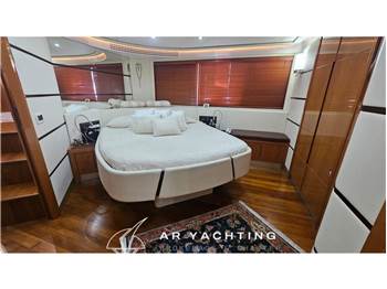 Pershing Pershing 62
