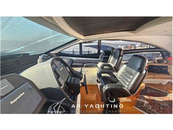 Pershing Pershing 62