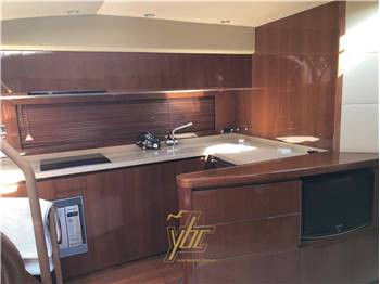 Princess Yachts V53