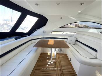 Sunseeker Yachts Portofino 53