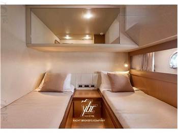 Ferretti Yachts spa Ferretti 681