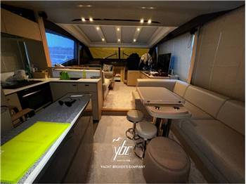Princess Yachts V60