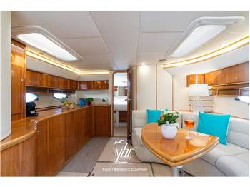 Marine Projects Princess V55