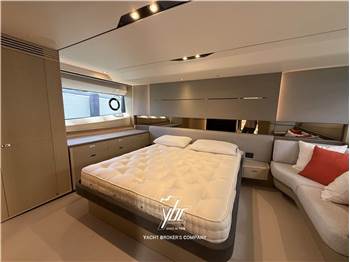 Princess Yachts V60