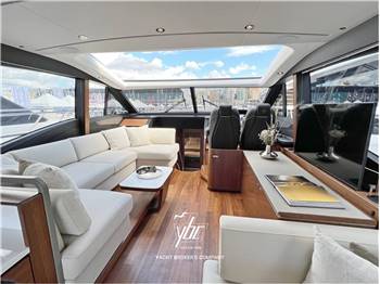 Princess Yachts S62