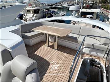 Princess Yachts S62