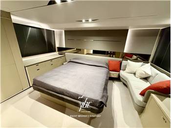 Princess Yachts V60