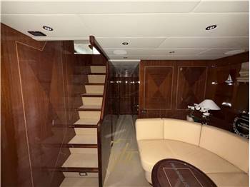 Overmarine Mangusta 72