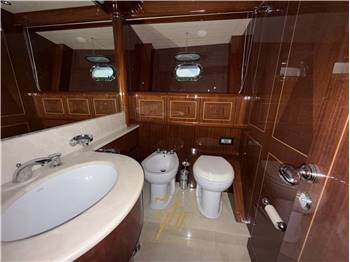 Overmarine Mangusta 72