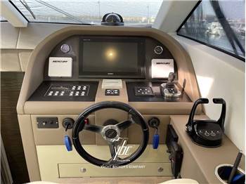 Austin Parker 48 Sundeck