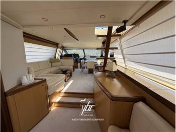 Ferretti Yachts 630