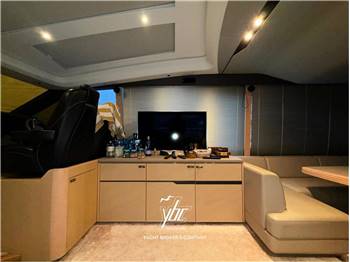 Princess Yachts V60