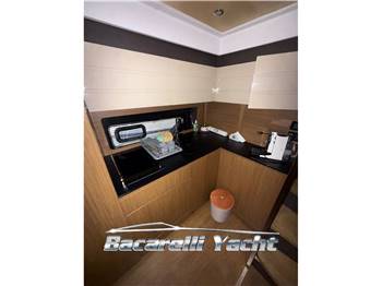 Azimut Atlantis 43 Hard Top