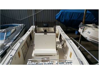 Mako 241