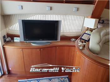 Aicon Yacht 56 Fly