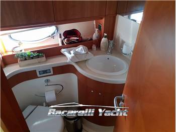 Aicon Yacht 56 Fly