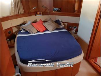 Aicon Yacht 56 Fly