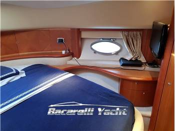 Aicon Yacht 56 Fly