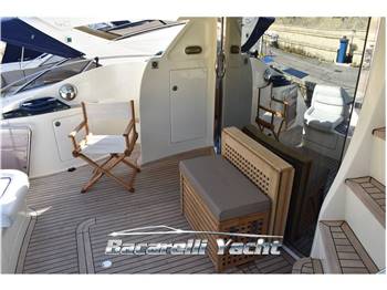 Aicon Yacht 56 Fly