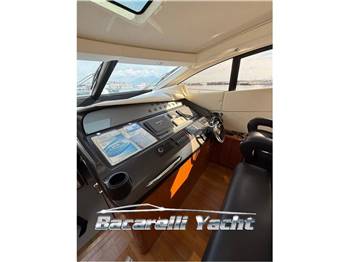 Sunseeker Predator 62