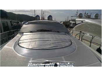 Cantieri dell'andriatico Pershing 50 HT
