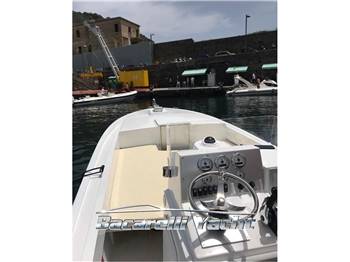 WellCraft 25