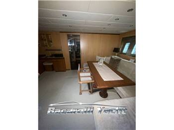 Cantieri dell'Arno Leopard 24 HT