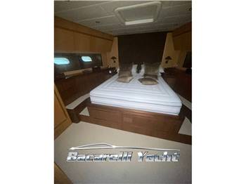 Cantieri dell'Arno Leopard 24 HT