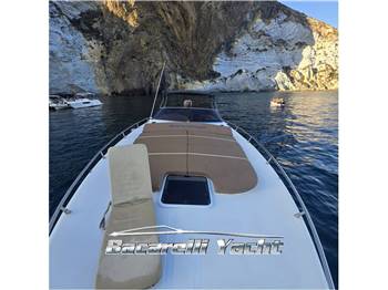 Marine Yachting Mig 38