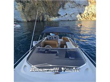 Marine Yachting Mig 38